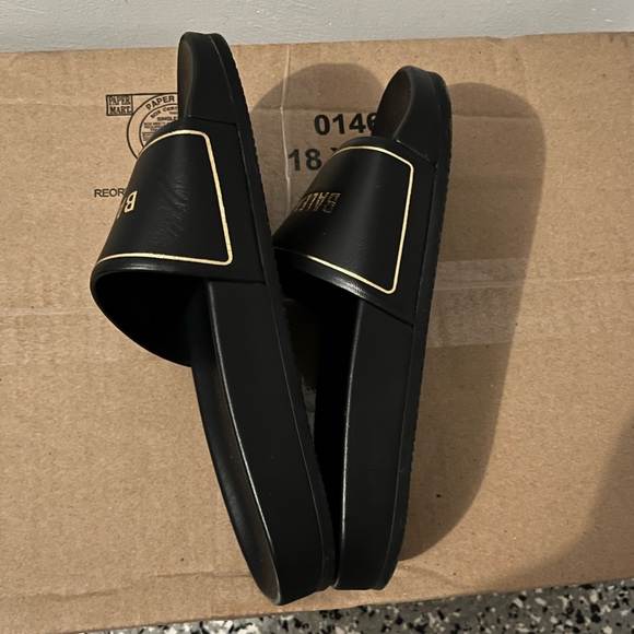 Balenciaga Black and Gold Nappa Leather Slides - Picture 2 of 9